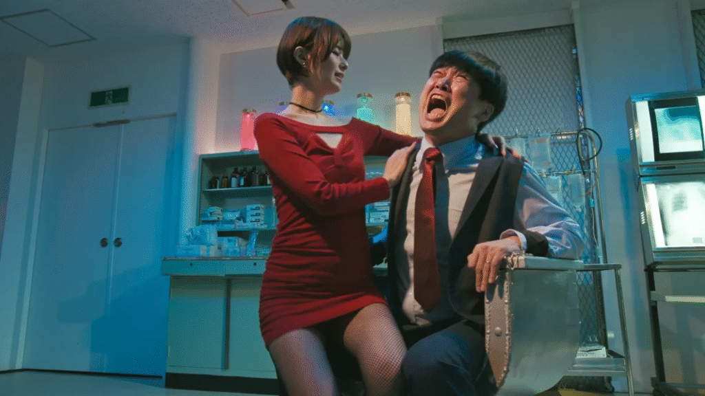Kiss Or Die Review Still 5