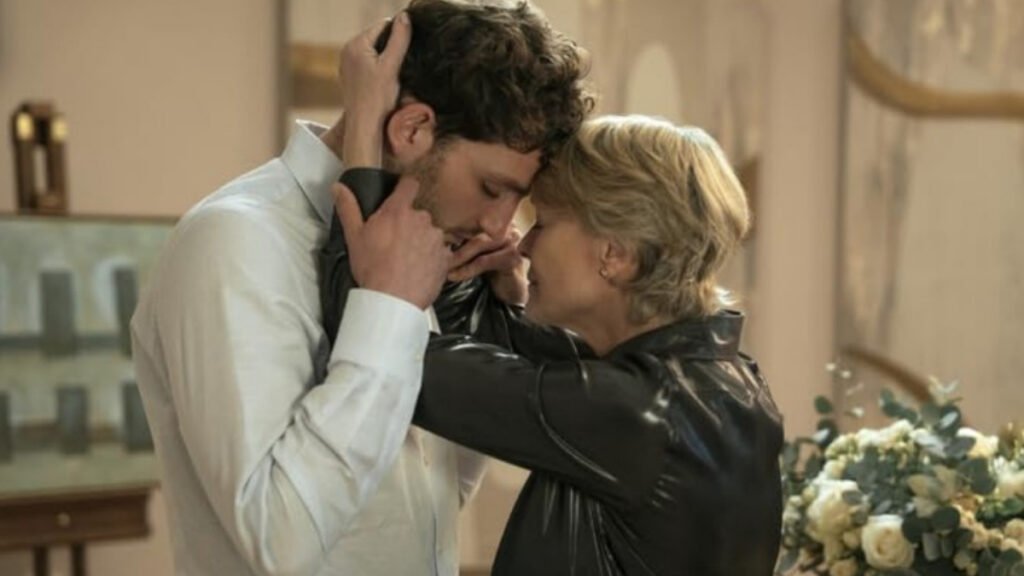 The Girlfriend Review Still 1