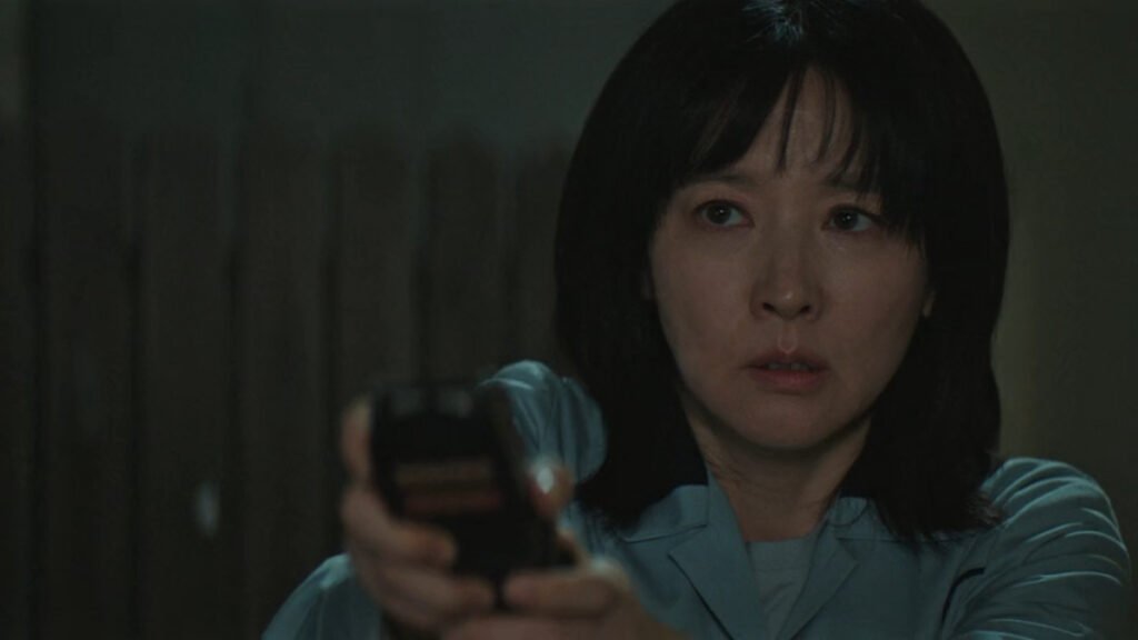 Walking on Thin Ice Episode 2 Still 5