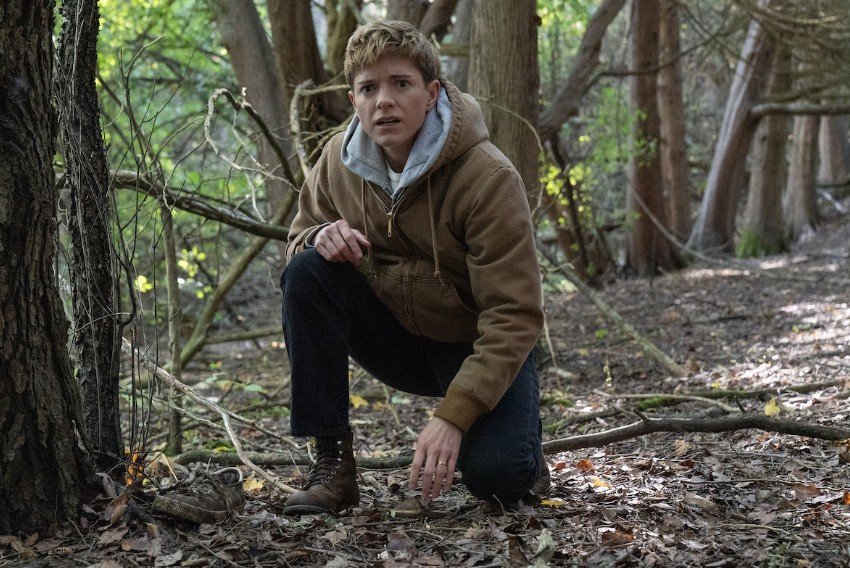 Wayward Review Still 2
