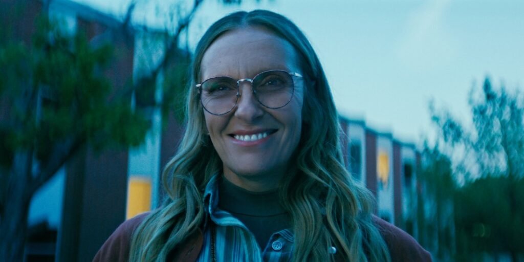Wayward Review Still 3