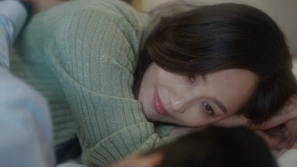 First Lady Episode 12 Still 1