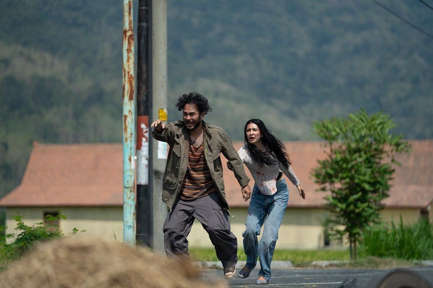 The Elixir Review Still 3
