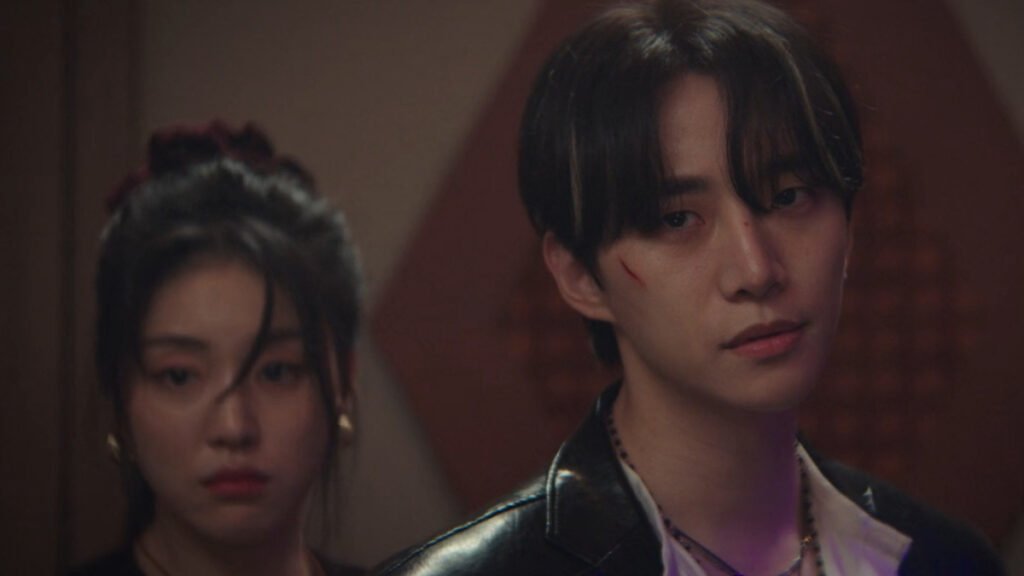 Typhoon Family Episode 1 Still 1