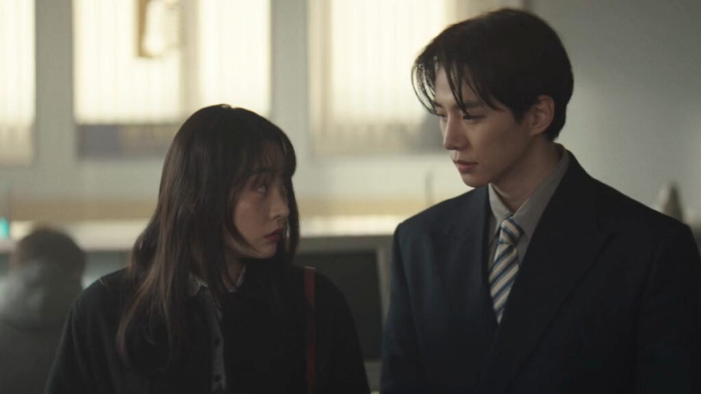 Typhoon Family Episode 2 Still 6