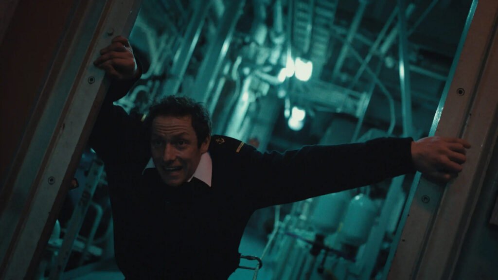 Heweliusz Review Still 3