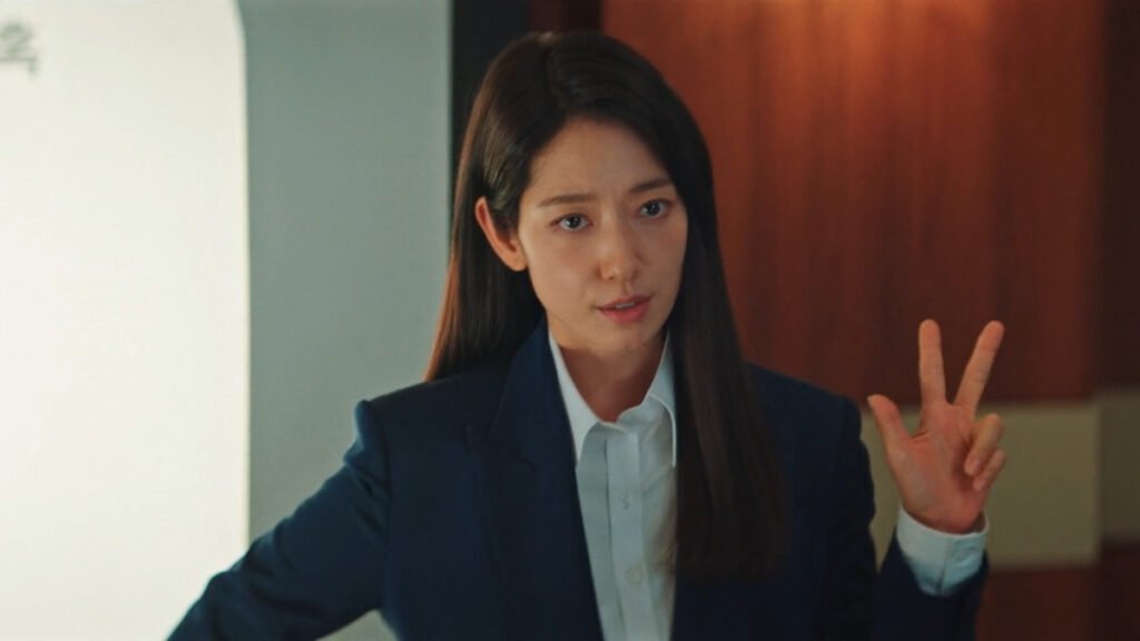 Undercover Miss Hong Episode 2 Still 5