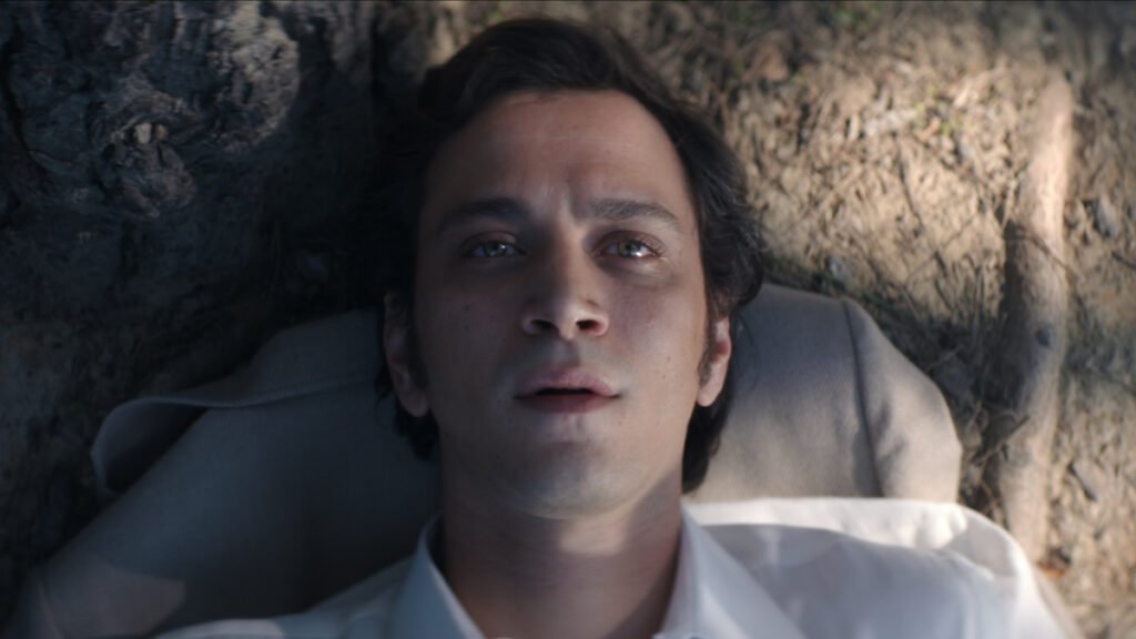 Museum Of Innocence Review Still 4