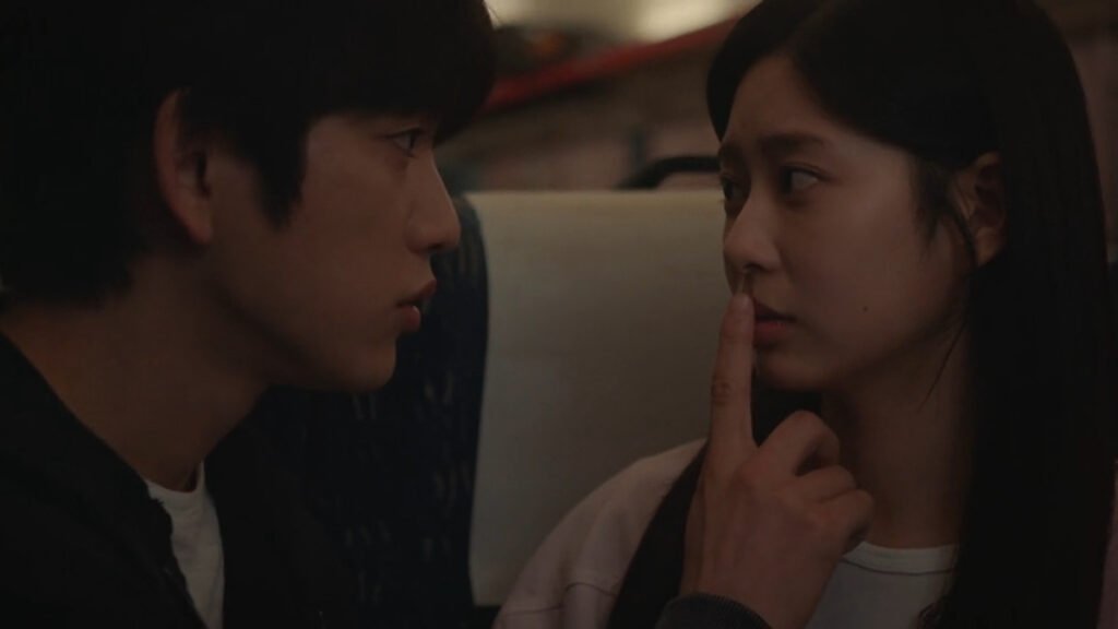 Still Shining Episode 1 Still 3