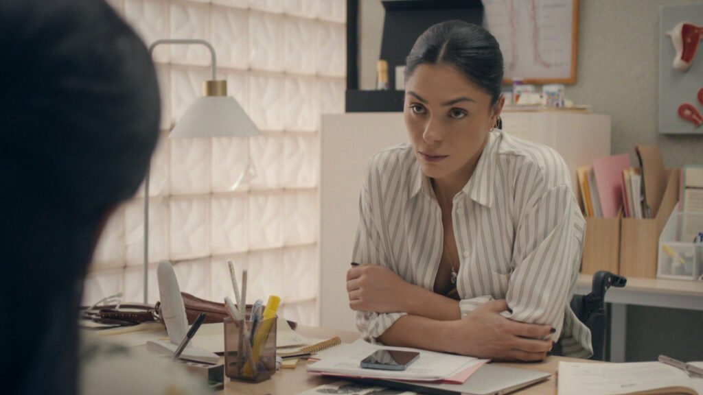 Santita Review Still 1