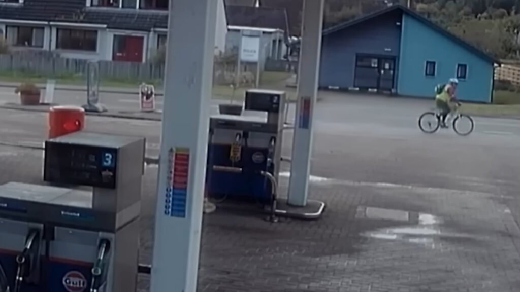 Should I Marry a Murderer Review Still 3