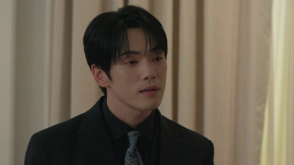 Siren’s Kiss Ending Explained Still 1