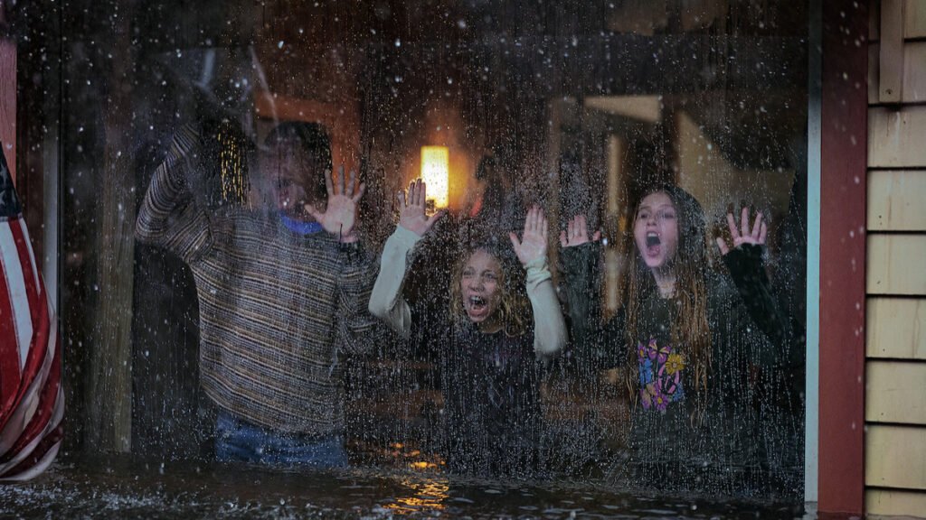 Thrash Review Still 3