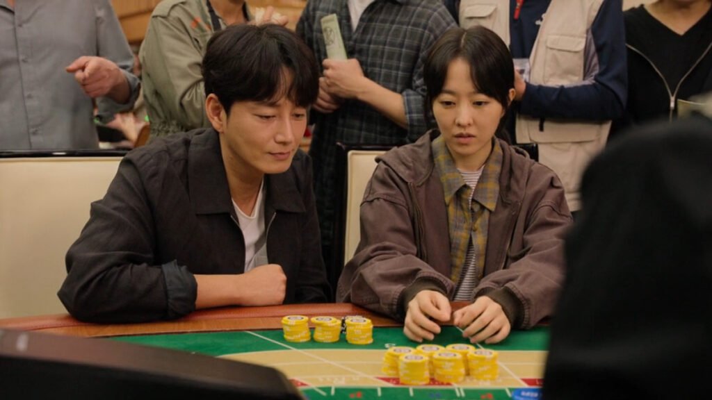 Gold Land Episode 4 Still 4