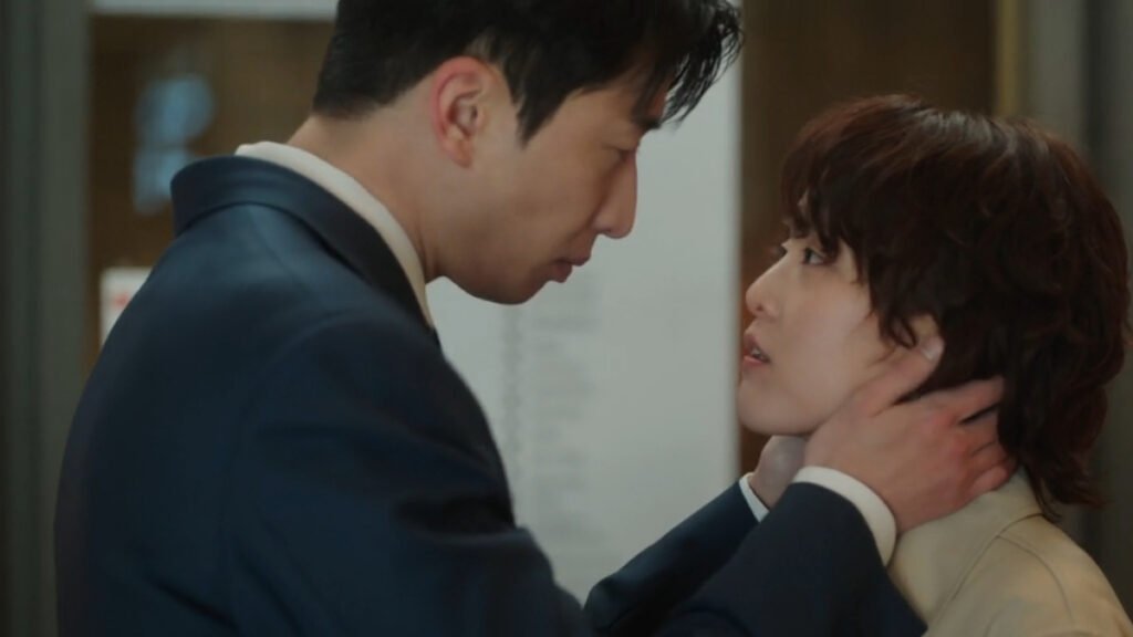 Perfect Crown Episode 12 Still 6