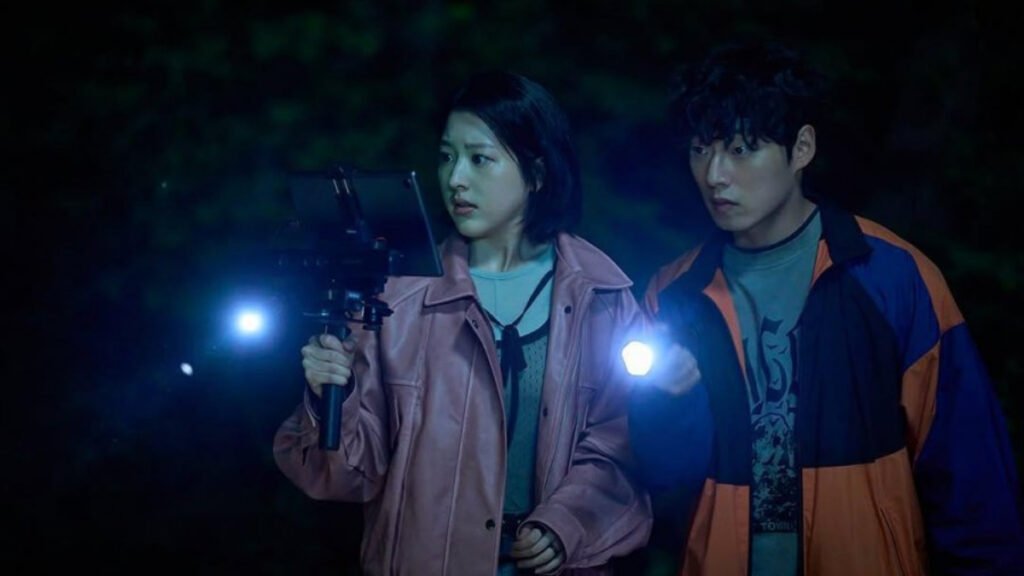 Salmokji: Whispering Water Review Still 3