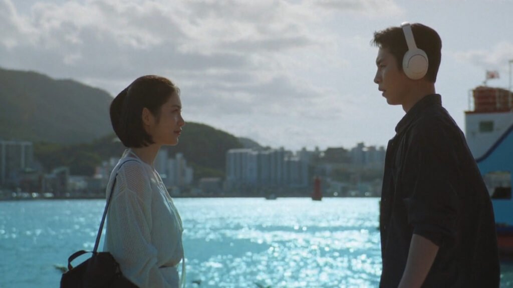 Doctor on the Edge Episode 1 Still 3