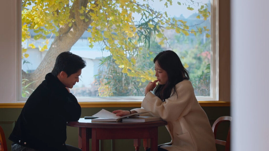 Better Late Than Single Season 2 Episode 10 Still 5