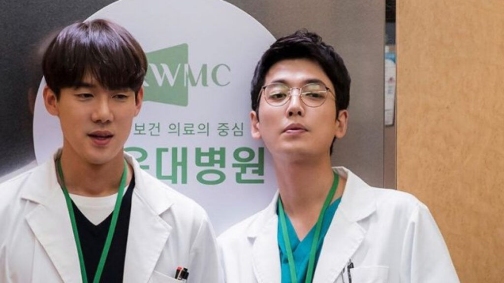 Kdramas Like Doctor on the Edge Still 4