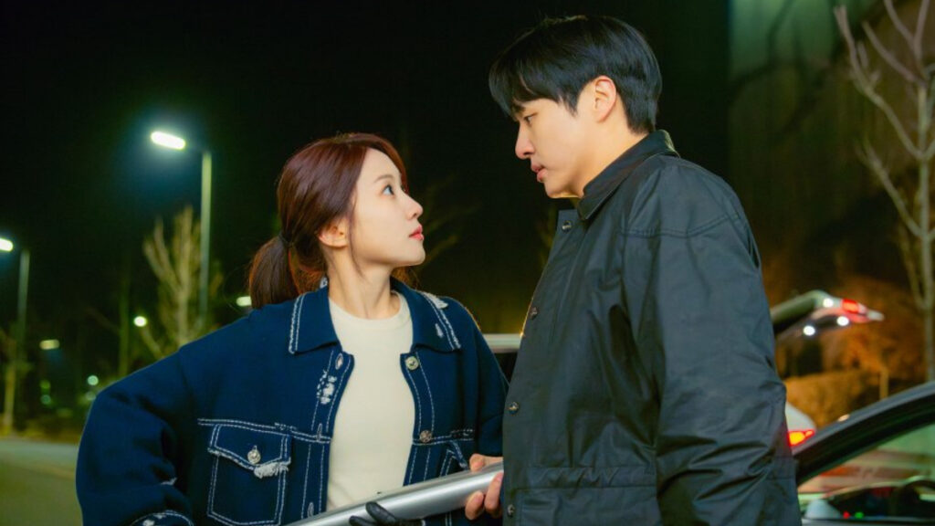 Spooky in Love Episode 1 Still 3