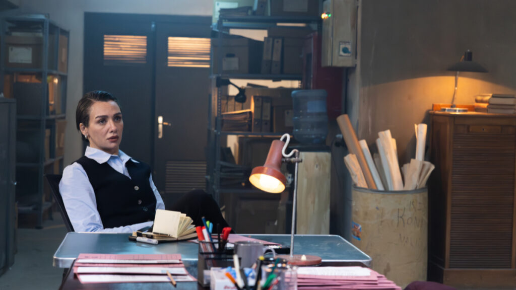 Graveyard Season 3 Review Still 4