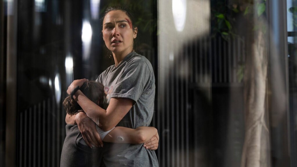 The Runner Review Still 1