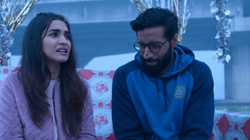 Waiting Hai Reviewn Still 3