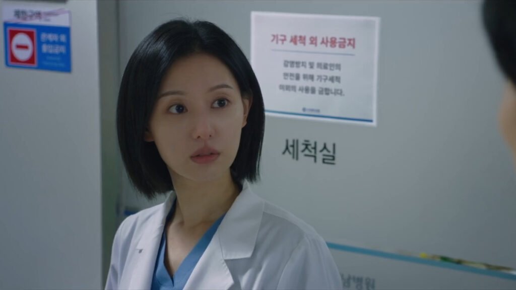 Doctor X: Mafia in White Episode 3-4 Review Still 7