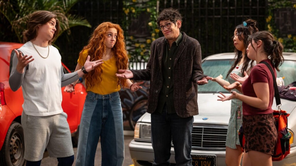 Hollywood Arts Review Still 1