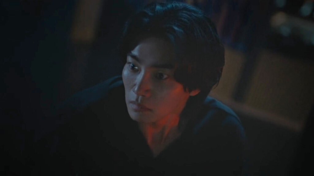 Make Me Tingle Episode 4 Still 6