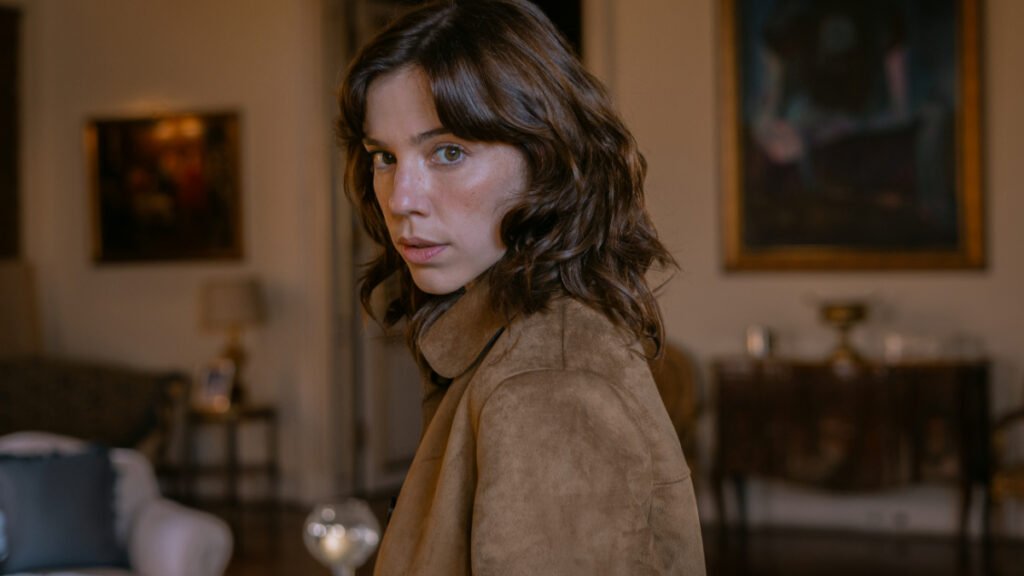 The Gift of Deceit Review Still 4